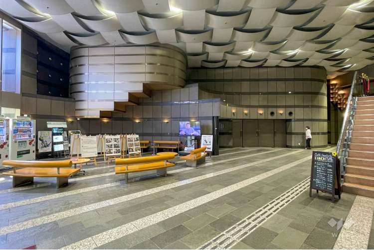 川崎市産業振興会館の写真