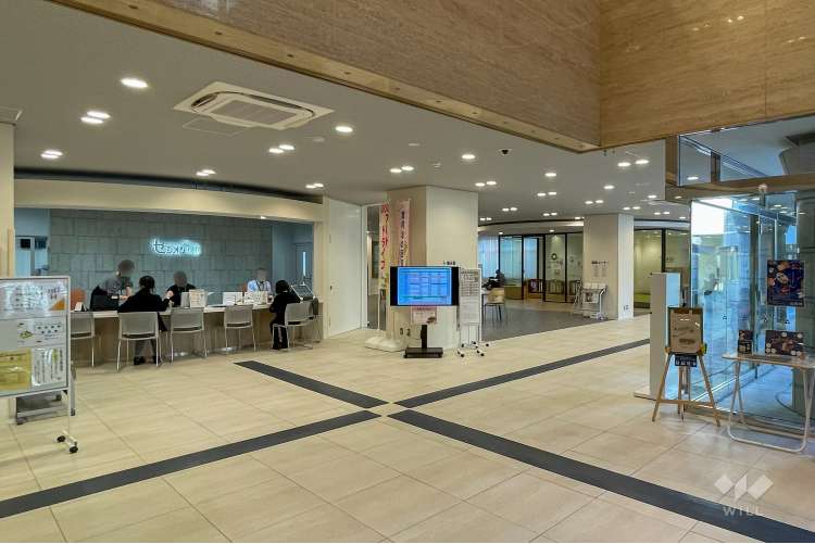 セシオン杉並（高円寺地域区民センター複合施設）の写真