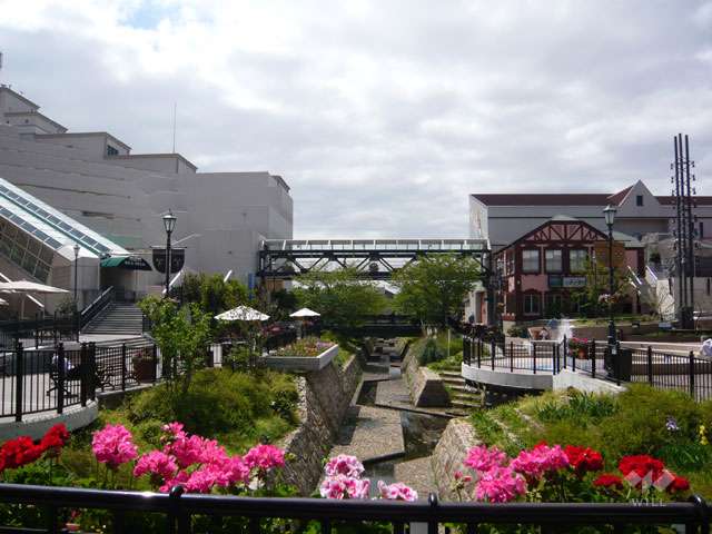 グンゼタウンセンター　つかしん3