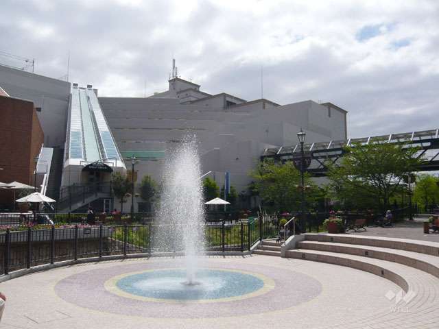 グンゼタウンセンター　つかしん4