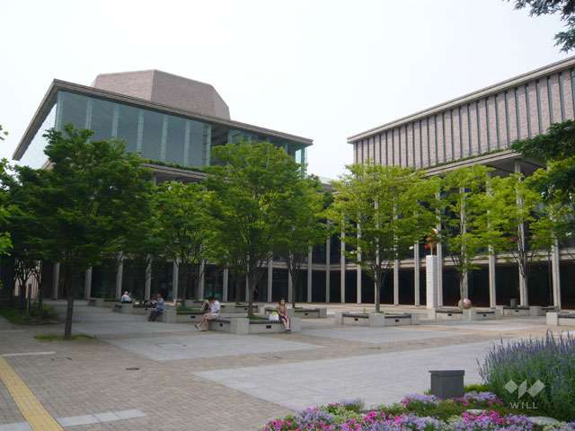 兵庫県立芸術文化センター2