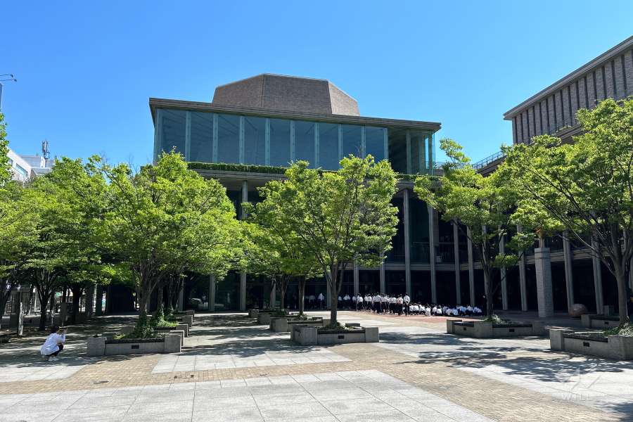 兵庫県立芸術文化センター1