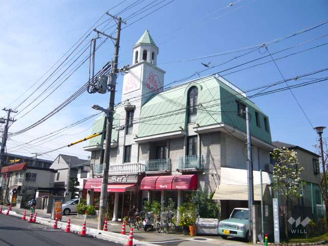 ベルン　甲東園店1