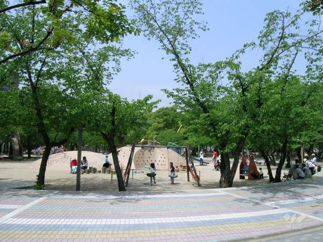 江坂公園4