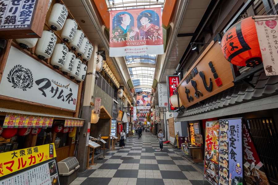 曽根崎お初天神通り商店街2