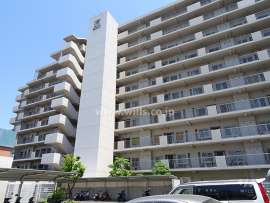 エステムコート高槻グラジオス