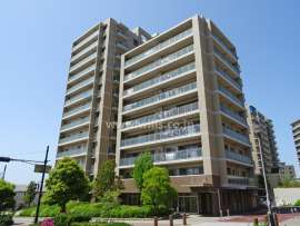 ジオ彩都みなみ坂4番館