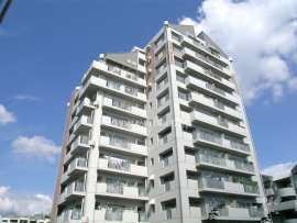 緑地公園グリーンハイツ７号棟