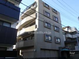 アヴァンセ岡本