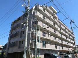 宝マンション城木町