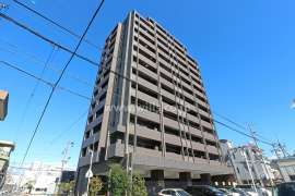 プラセシオンセントラル