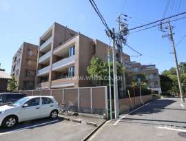 サンマンションドゥーシェ山脇