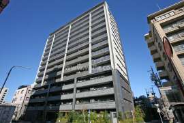 プレサンスグラン泉