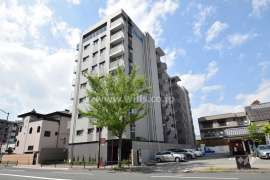 プレサンスロジェ江坂