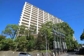 プレシアスシティ・ザ・シーズンズC棟