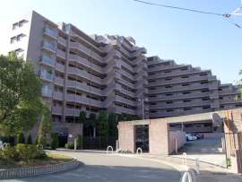 ヴィルヌーブガーデンズ千里山西