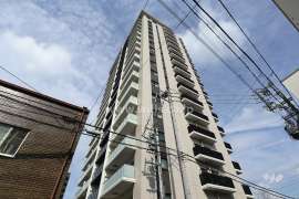 プレミストセンターレジデンス