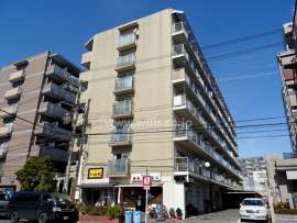 ファミリーコーポ江坂　