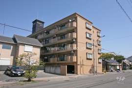 レインボー明治町