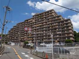 千里台スカイハイツC棟