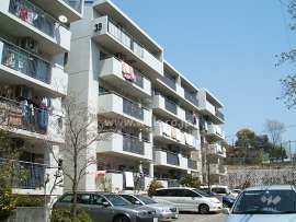 公団千里緑丘団地３９号棟