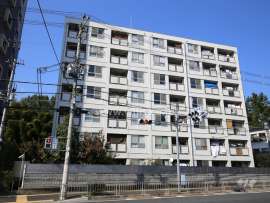 南千里コーポラス外観