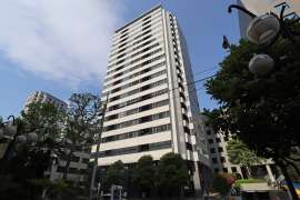 アクシア青山