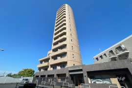 クローバー六本木