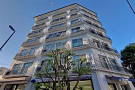 秀和外苑レジデンス