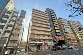 サニープラザ新宿御苑