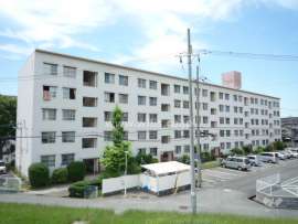 東園田団地2号棟