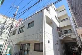 プラザ三軒茶屋