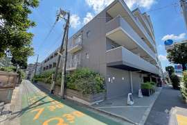 レグノスイート三軒茶屋