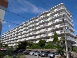 逆瀬川グリーンハイツ　B棟