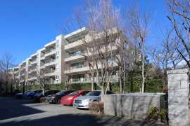 パークシティ成城Ｅコート