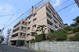 洗足池畔アビタシオン