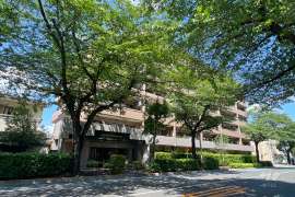 ライオンズヴィアーレ練馬春日町