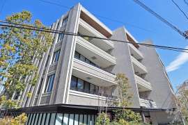 クレヴィア三軒茶屋