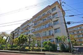 白幡台住宅２号棟