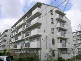 グリーンヒル東箕面９号棟外観