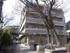 ネバーランド箕面・潤緑館(東棟）