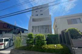 ラアトレ中青木