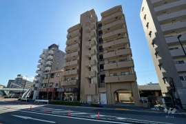 プレール京成関屋駅前