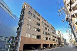 ルピナス王子駅前