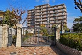 リブレカーサ逆瀬川