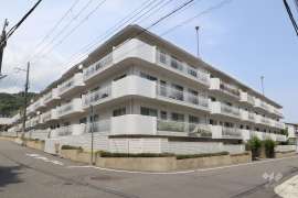 エステート岡本