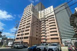クレアシティ宝塚南口外観