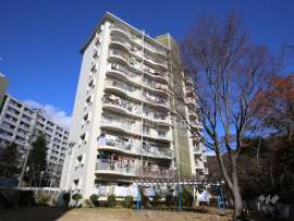 住吉台東住宅5号棟