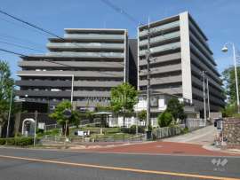 エスリード千里桃山台