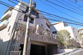 バースシティ・ザ・マーク鷺沼